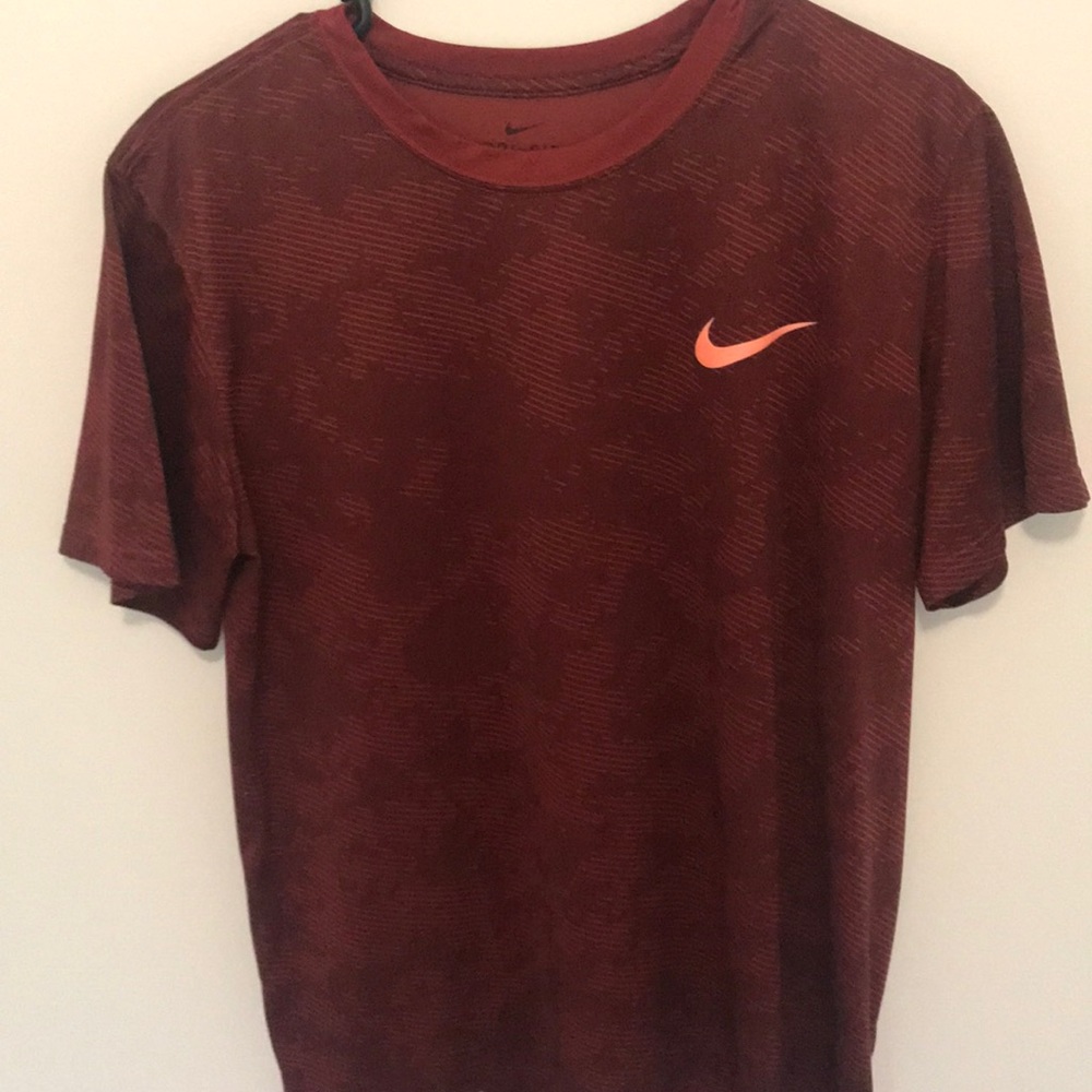 Nike dri-fit tee